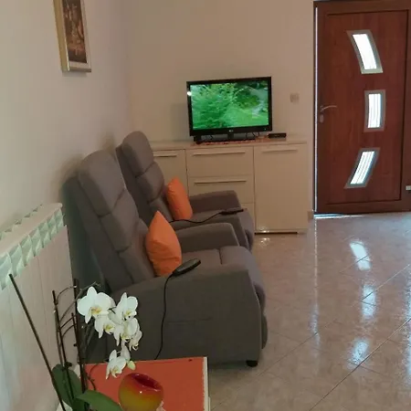 Oliva By Interhome *