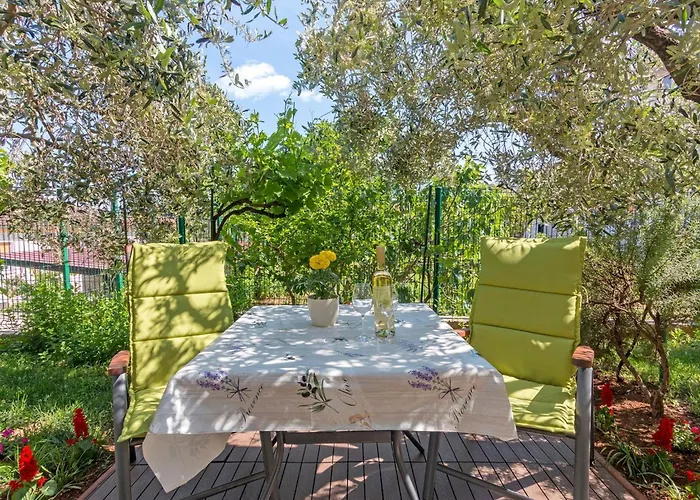 Appartamento Oliva By Interhome