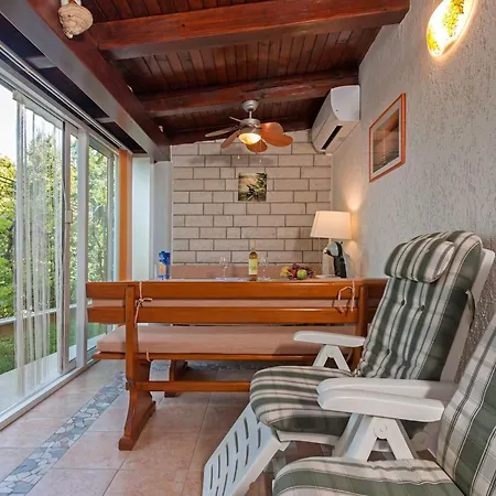 Oliva By Interhome *